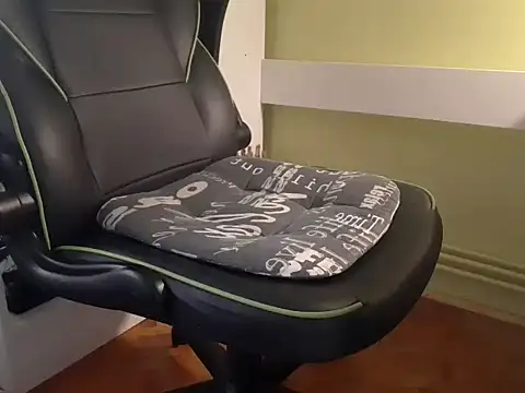 feathersify online show from 02/04/26, 06:52