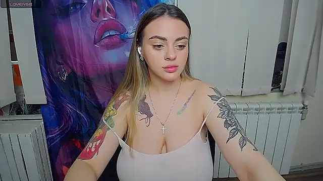 Lilia Moon online show from 03/26/26, 10:57