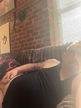 Littledick007007 online show from 12/03/25, 04:28