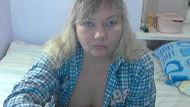 Snapshot of Lusi-777 chatting on 10/01/25, 03:38 Lusi-777 online show from 10/01/25, 03:38