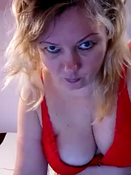 Snapshot of Lusi-777 chatting on 03/13/25, 04:12 Lusi-777 online show from 03/13/25, 04:12