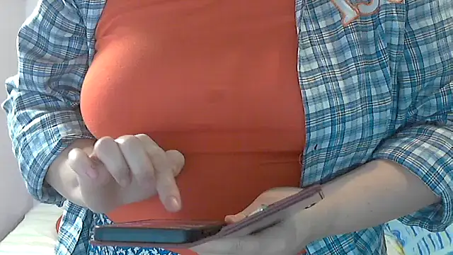 Snapshot of Lusi-777 chatting on 10/06/25, 01:12 Lusi-777 online show from 10/06/25, 01:12