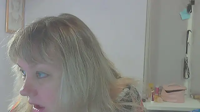 Snapshot of Lusi-777 chatting on 10/07/25, 03:57 Lusi-777 online show from 10/07/25, 03:57