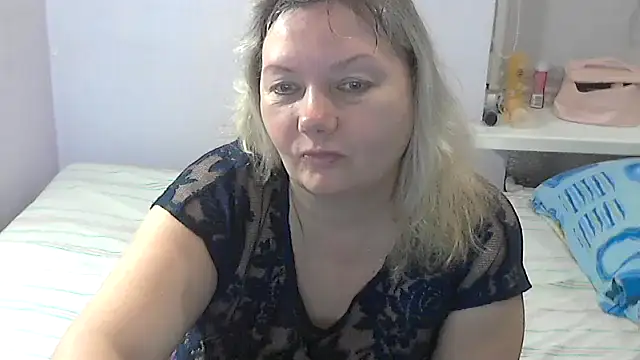 Snapshot of Lusi-777 chatting on 10/04/25, 04:41 Lusi-777 online show from 10/04/25, 04:41