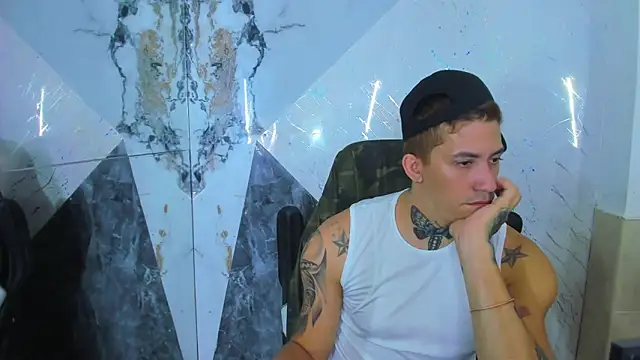 yeckodream online show from 12/20/25, 06:16