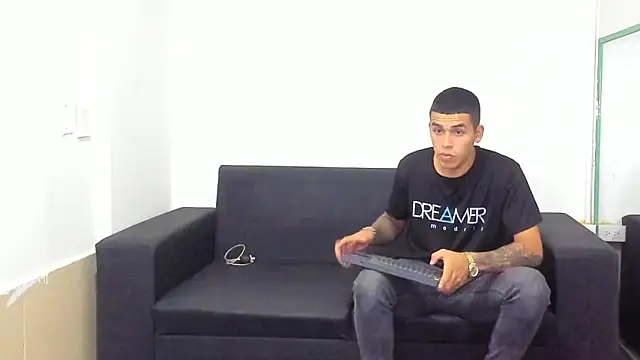 yeckodream online show from 03/18/25, 04:07