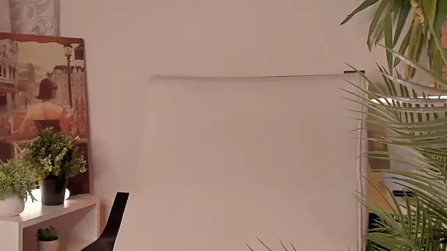 Ana Peachy  online show from 03/04/25, 08:05