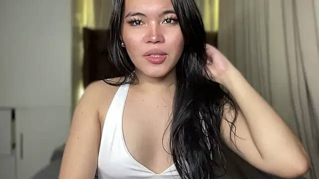 Lilly cruz online show from 05/24/26, 09:26