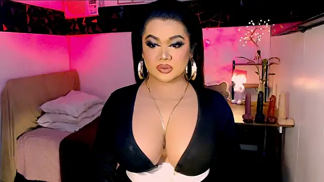 Snapshot of asiankatyhuge chatting on 02/02/26, 12:31 asiankatyhuge online show from 02/02/26, 12:31