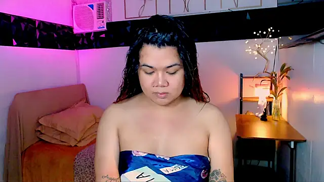 asiankatyhuge online show from 11/07/25, 04:28