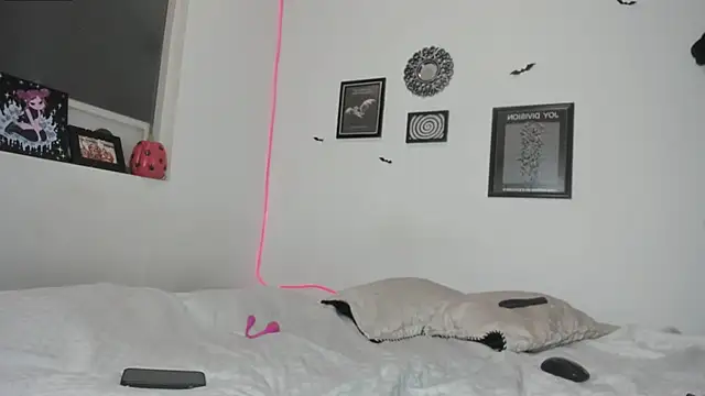 gothic do11 online show from 12/21/25, 08:31