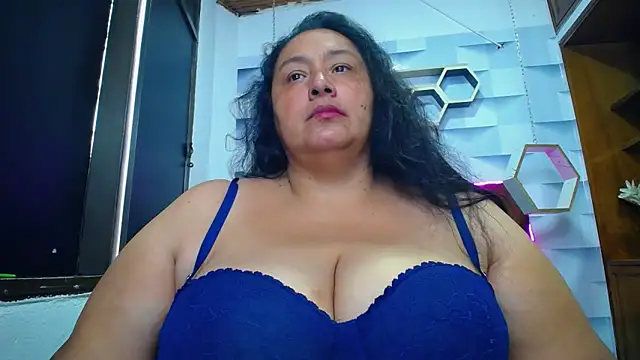 Snapshot of TistMature chatting on 03/18/25, 04:28 TistMature online show from 03/18/25, 04:28