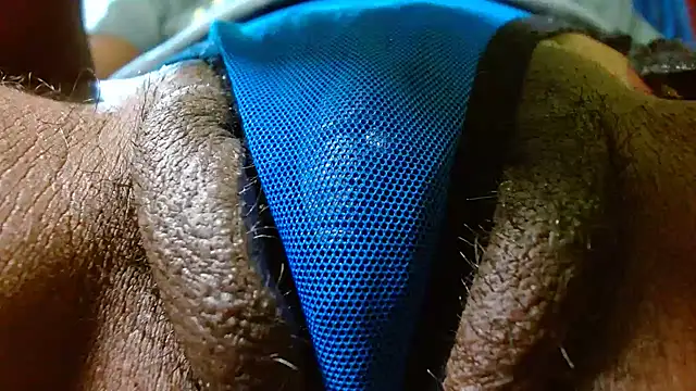 bethanywilson 23 online show from 10/24/25, 01:43