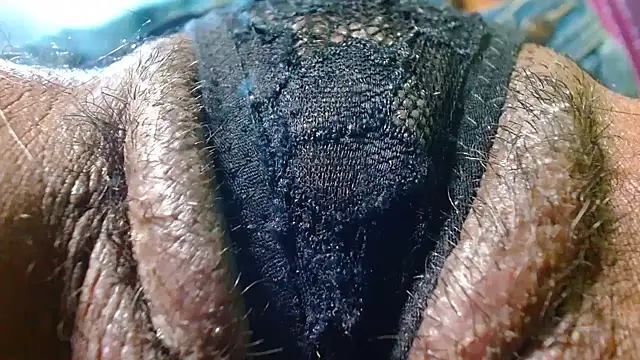 bethanywilson 23 online show from 11/14/25, 02:54