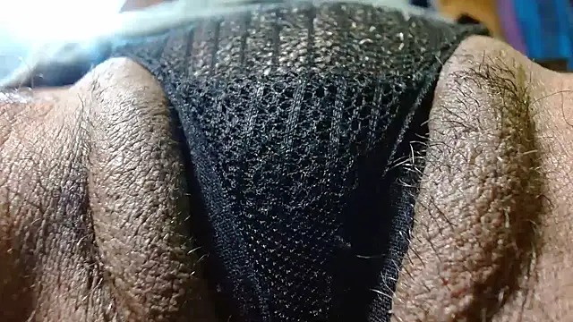 bethanywilson 23 online show from 10/23/25, 01:21