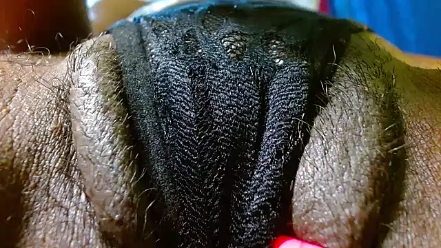 bethanywilson 23 online show from 12/14/25, 01:39