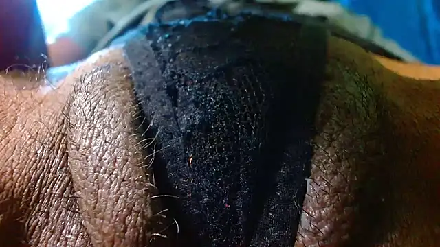 bethanywilson 23 online show from 12/03/25, 11:20