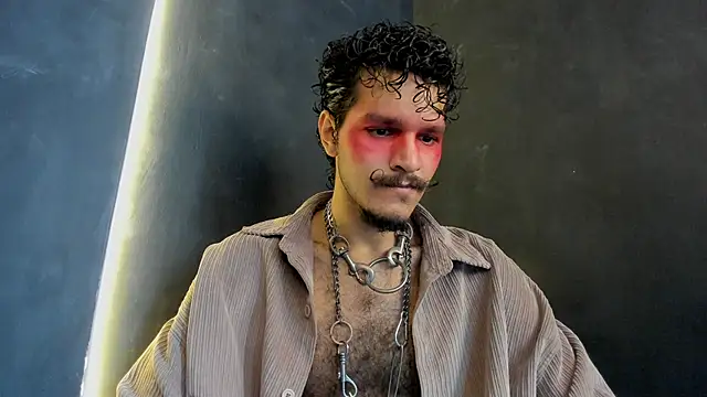 die mond online show from 12/15/25, 03:40