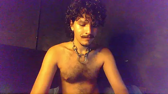 Snapshot of die_mond chatting on 05/04/26, 04:27 die mond online show from 05/04/26, 04:27