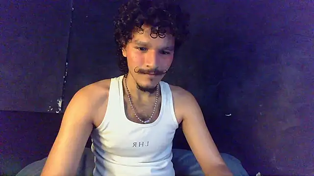 Snapshot of die_mond chatting on 04/19/26, 11:44 die mond online show from 04/19/26, 11:44