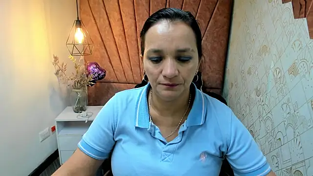 MarilynMiilf  online show from 11/13/25, 07:51
