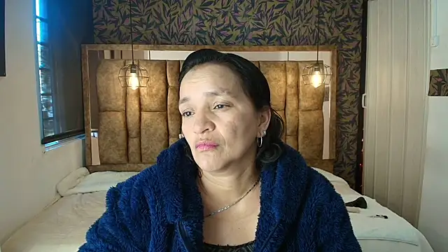 Snapshot of MarilynMiilf_ chatting on 06/10/26, 07:37 MarilynMiilf online show from 06/10/26, 07:37