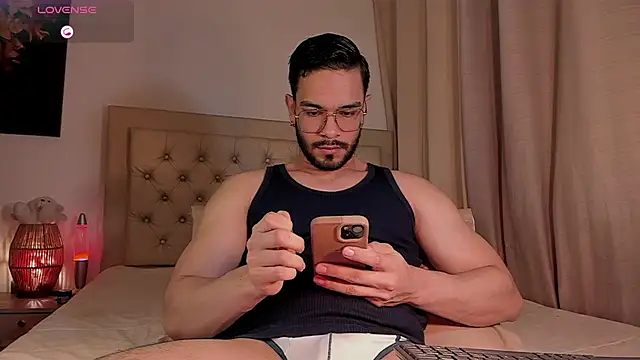 Josseph1  online show from 10/14/25, 11:14