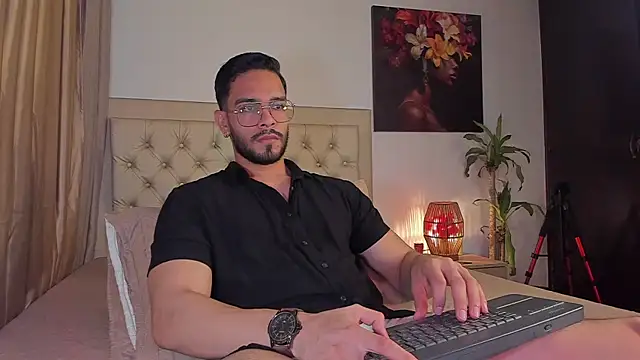 Josseph1  online show from 03/18/25, 11:31