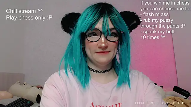 kitty alika online show from 01/06/25, 02:47