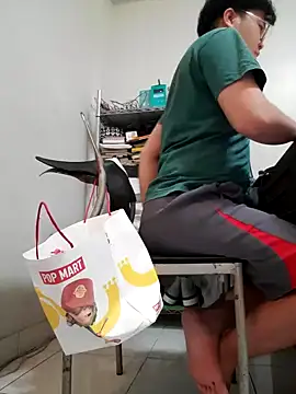 ksshp9502 online show from 10/05/25, 05:03