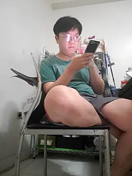 ksshp9502 online show from 11/16/25, 05:39