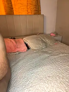 Mya And Davidd online show from 10/24/25, 12:59