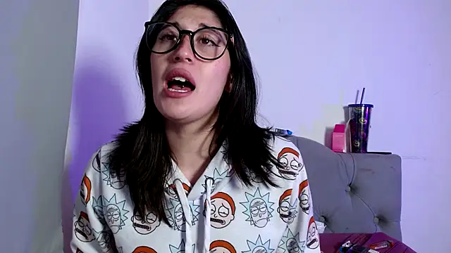 Red-moon1 online show from 12/05/25, 07:29