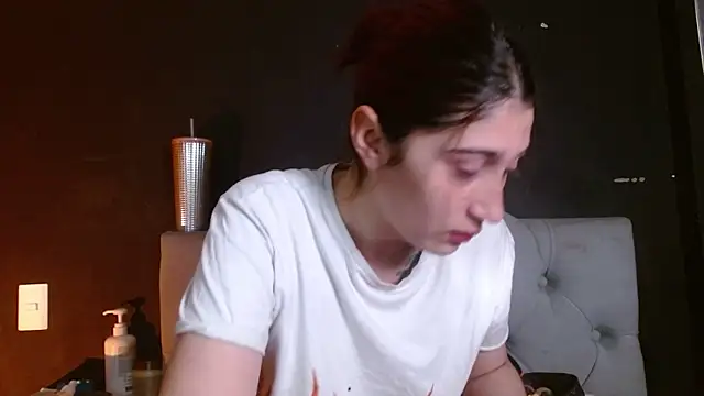 Red-moon1 online show from 07/03/26, 04:52