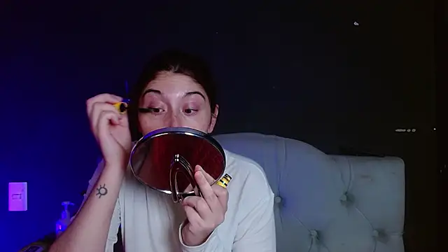 Red-moon1 online show from 05/21/26, 05:16