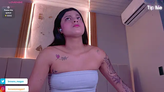 Megan browns1 online show from 11/13/25, 01:04