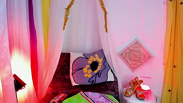 sophiaamethystt online show from 11/06/25, 05:28