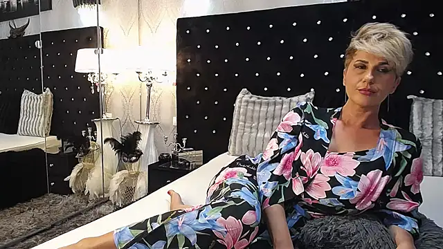 InannaStar online show from 02/21/25, 10:39