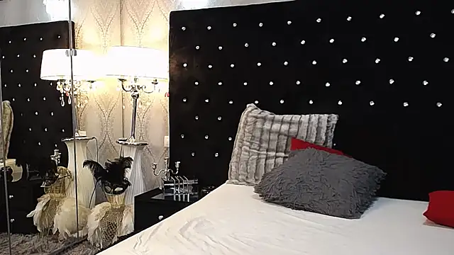 InannaStar online show from 03/08/25, 01:36