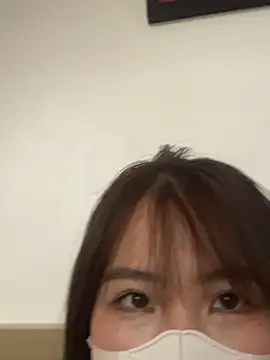 Onee-Chew online show from 04/19/26, 03:51