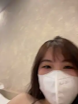 Onee-Chew online show from 04/12/26, 04:49