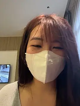 Onee-Chew online show from 05/10/26, 10:41