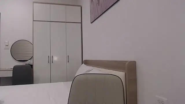 Snapshot of Onee-Chew chatting on 11/11/25, 02:39 Onee-Chew online show from 11/11/25, 02:39