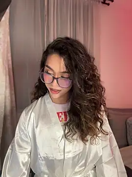 Samantha Bernardo online show from 04/08/26, 04:03