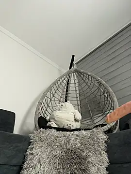 Samantha Bernardo online show from 06/05/26, 06:52