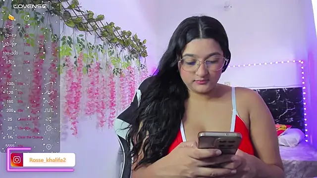 Snapshot of Rosse_khalifa2 chatting on 02/02/25, 09:13 Rosse khalifa2 online show from 02/02/25, 09:13