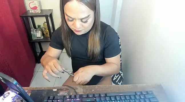 AdriannaCane online show from 01/31/25, 01:12