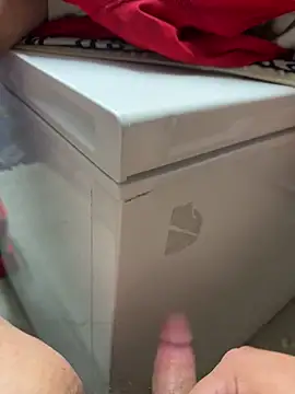 Snapshot of buri232 chatting on 11/08/25, 06:22 buri232 online show from 11/08/25, 06:22