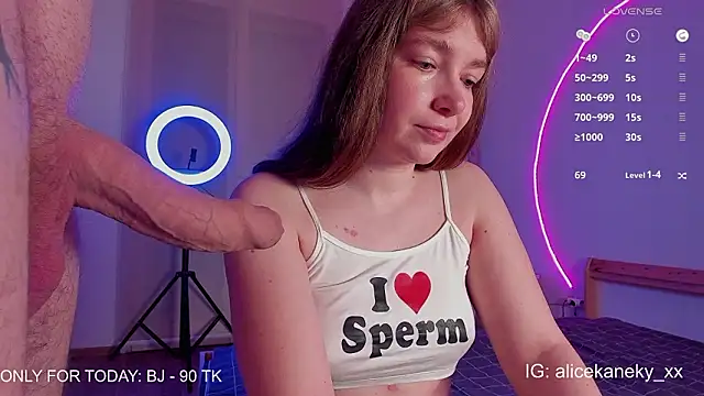 Snapshot of alicekaneky chatting on 02/09/26, 10:52 alicekaneky online show from 02/09/26, 10:52