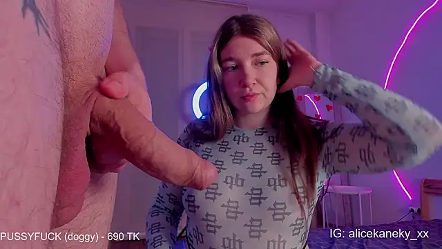 Snapshot of alicekaneky chatting on 02/28/26, 10:53 alicekaneky online show from 02/28/26, 10:53